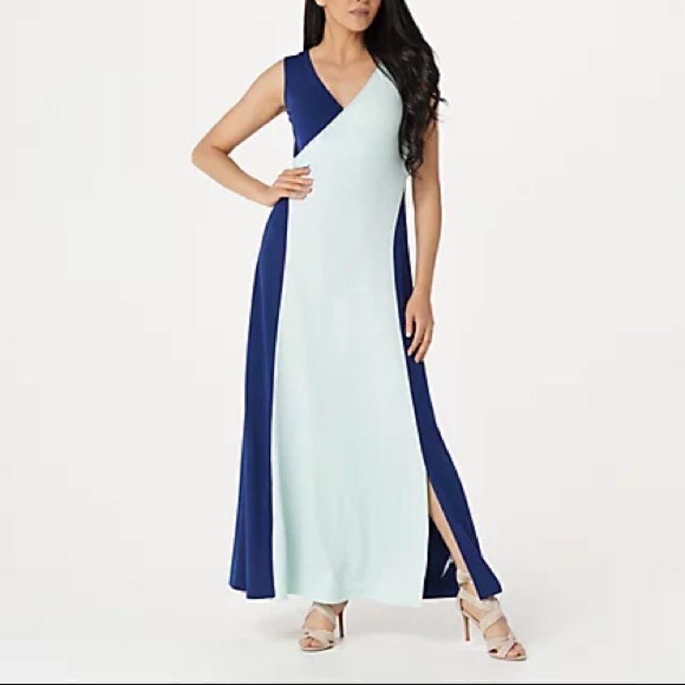 Du Jour Petite Sleeveless Color-Blocked Knit Maxi Dress